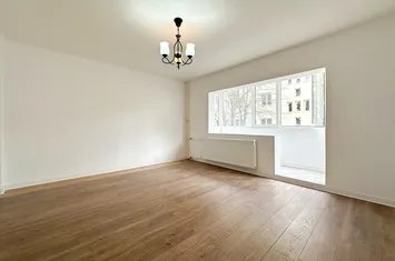 Foto 2 Etaj 1, în fața Parcului: 2 Camere cu Instalații Noi și Proiect Design anunturi imobiliare Sector 2