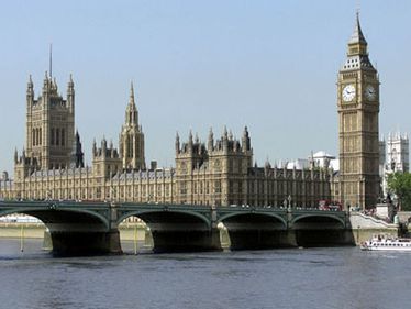 Londra dă startul creşterii pe birouri