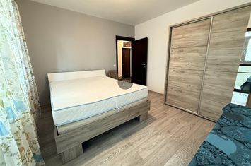 Apartament 3 camere de vanzare GARA - Iasi anunturi imobiliare Iasi