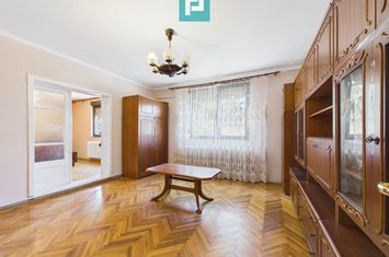 Casă cu 4 camere în Bujac anunturi imobiliare Arad