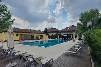 ÎNCHIRIERE VILA INDIVIDUALA COMPLEX CU PISCINA,ZONA IANCU NICOLAE ! anunturi imobiliare Bucuresti