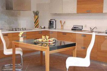 Vilă - 6 camere de vanzare GIROC - Timis anunturi imobiliare Timis