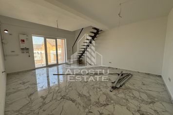 Penthouse cu scara interioara deosebita, 3 camere si 2 bai langa Lidl. anunturi imobiliare Timis