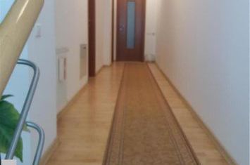 Apartament 4 camere de vanzare PARCUL CAROL - Bucuresti anunturi imobiliare Bucuresti