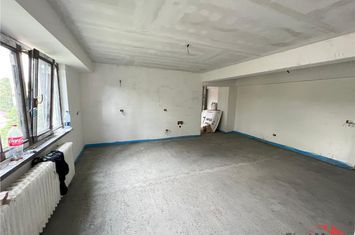 Apartament 3 camere de vanzare ULTRACENTRAL - Vrancea anunturi imobiliare Vrancea