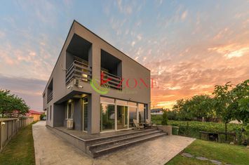 Vilă - 5 camere de vanzare CORNETU - Bucuresti anunturi imobiliare Bucuresti