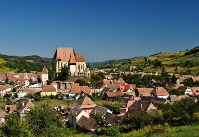 BCR Banca pentru Locuinţe finanţează restaurarea şi reabilitarea caselor tradiţionale româneşti prin credite în lei cu dobândă fixă de 5% pe an
