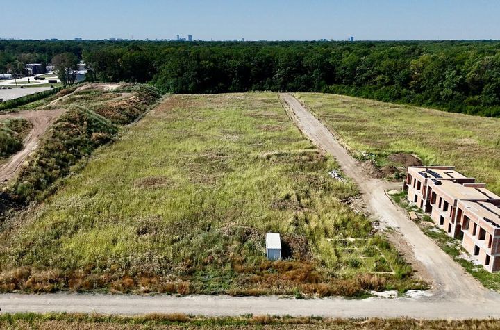 Teren 9400 mp Tunari | Padure | Tarla 39 anunturi imobiliare Bucuresti