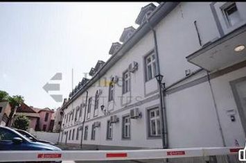 Imobil ultracentral de inchiriat ideal pentru birouri clinica scoala anunturi imobiliare Bihor