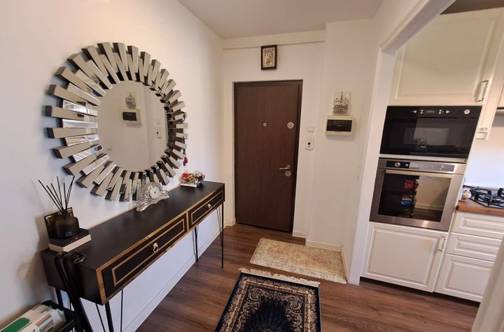 Apartament 3 camere de vanzare BERCENI - Bucuresti anunturi imobiliare Bucuresti