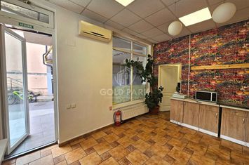 Spatiu Comercial - Zona Central - 2 Cai de Acces anunturi imobiliare Cluj