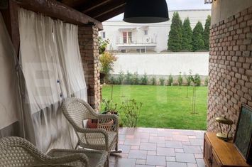 Casă - 7 camere de vanzare CETATE - Alba anunturi imobiliare Alba