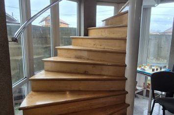 Casă - 7 camere de vanzare TARGU-JIU - Gorj anunturi imobiliare Gorj