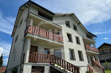 Vilă - 14 camere de vanzare CLUJ-NAPOCA - Cluj anunturi imobiliare Cluj
