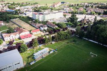 Teren 690mp în Ineu, Calea Republicii anunturi imobiliare Arad