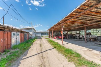 Spațiu producție în Brașov – 750 mp hale + teren 6.737 mp anunturi imobiliare Brasov