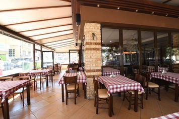 Pizzerie funcțională 170 mp în centrul Serres anunturi imobiliare Grecia