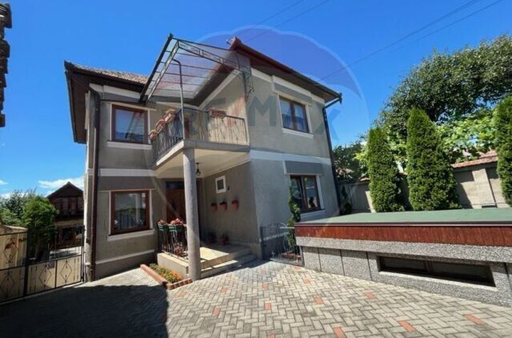 Casă  str. Progresului , Sebes, destinatie : uni/multifamiliala anunturi imobiliare Alba