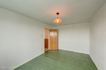 Apartament 2 camere de vanzare DRUMUL TABEREI - Bucuresti anunturi imobiliare Bucuresti