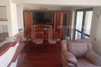 Apartament 4 camere de vanzare TARGOVISTE - Dambovita anunturi imobiliare Dambovita