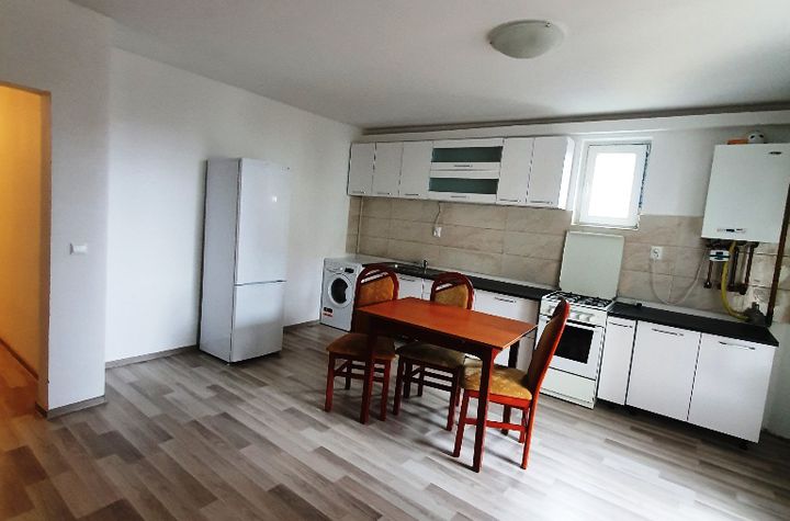 Apartament 3 camere de inchiriat CENTRUL ISTORIC - Brasov anunturi imobiliare Brasov
