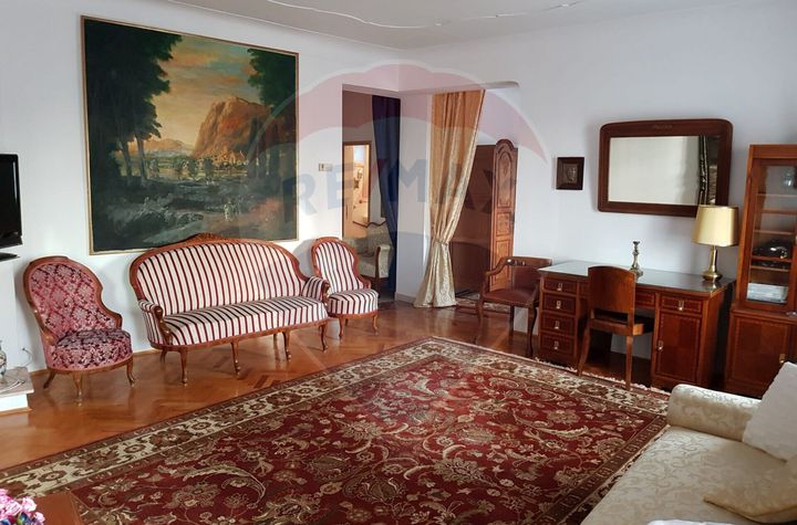Apartament de lux 3 camere de vanzare  in zona centrala anunturi imobiliare Sibiu