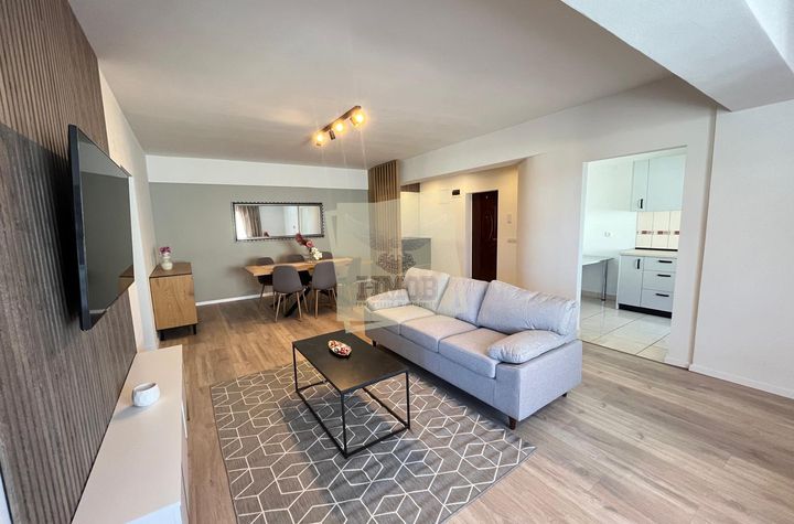 Apartament 3 camere de inchiriat CENTRAL - Sibiu anunturi imobiliare Sibiu