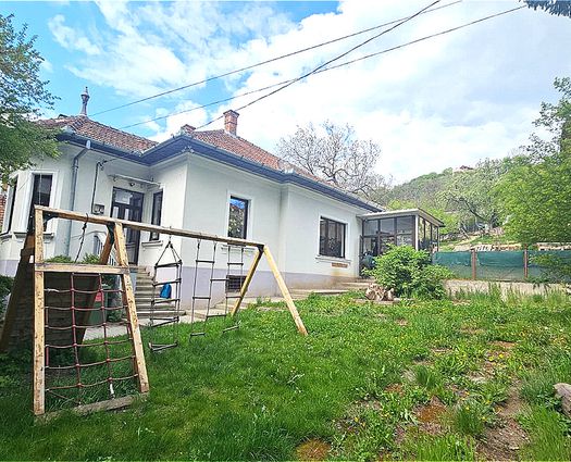 Casă 3 cam Cluj-Napoca, 165 mp
