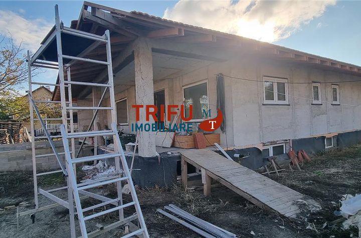 Casă - 4 camere de vanzare CENTRAL - Alba anunturi imobiliare Alba