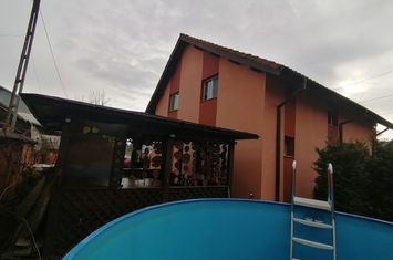 Vilă - 6 camere de vanzare PITESTI - Arges anunturi imobiliare Arges