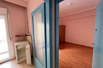 Garsonieră 30 mp, etaj 2 — Serres (Taxiarches) anunturi imobiliare Grecia