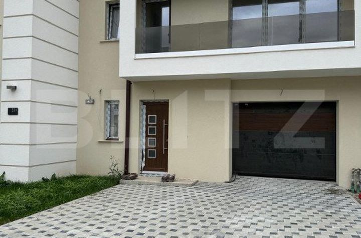 Vilă - 4 camere de vanzare SATU MARE - Satu Mare anunturi imobiliare Satu Mare