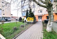 600 €, Spațiu comercial