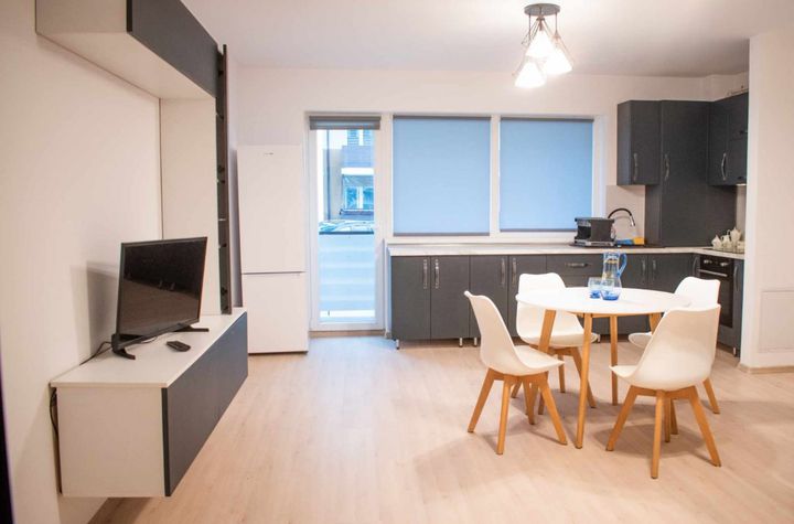 Garsonieră de inchiriat TRACTORU - Brasov anunturi imobiliare Brasov