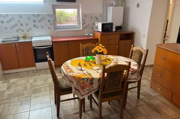 Apartament 2 camere de inchiriat CALEA DUMBRAVII - Sibiu anunturi imobiliare Sibiu