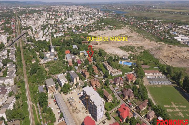 Apartament 4 camere de vanzare CENTRAL - Bacau anunturi imobiliare Bacau