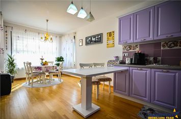Casă - 5 camere de vanzare CENTRAL - Brasov anunturi imobiliare Brasov