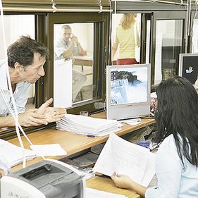 Bucureştenii vor plăti taxe şi impozite mai mari pe imobile din 2010