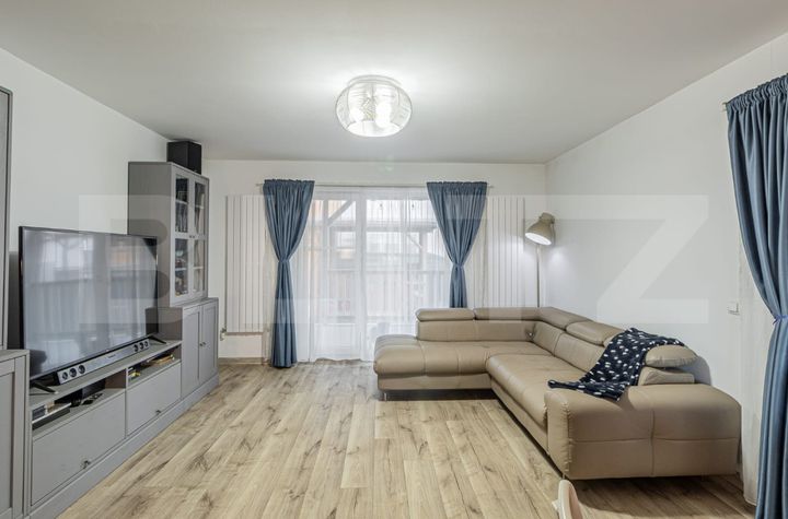 Casă - 3 camere de vanzare TARLUNGENI - Brasov anunturi imobiliare Brasov