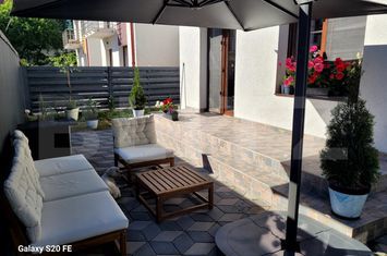 Vilă - 4 camere de vanzare BARTOLOMEU - Brasov anunturi imobiliare Brasov