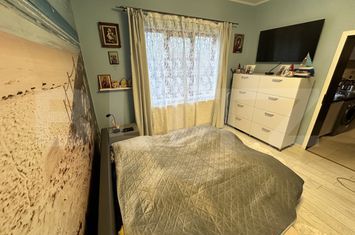 Apartament 2 camere de vanzare ORASTIE - Hunedoara anunturi imobiliare Hunedoara