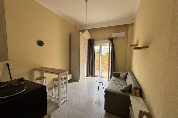 Studio renovat 28 mp în centrul Serres anunturi imobiliare Grecia