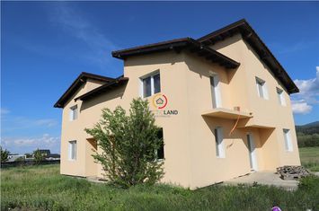 Casă - 8 camere de vanzare CRISTIAN - Brasov anunturi imobiliare Brasov