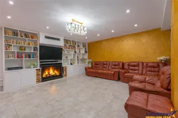 Vilă - 10 camere de vanzare TOMIS 4 - Constanta anunturi imobiliare Constanta