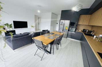 Apartament 4 camere de vanzare CLUJ-NAPOCA - Cluj anunturi imobiliare Cluj