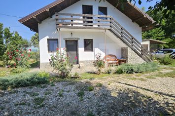 Casă - 4 camere de vanzare TARGOVISTE - Dambovita anunturi imobiliare Dambovita