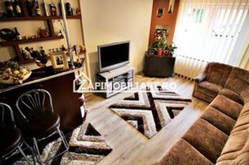 Apartament 3 camere,2 bai,72mp,bloc Izolat,cartier,Tudor anunturi imobiliare Mures