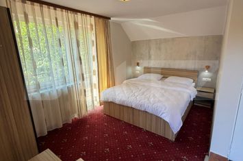 Vilă - 4 camere de vanzare BRAN - Brasov anunturi imobiliare Brasov