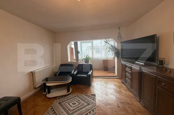 Apartament 4 camere de vanzare SUCEAVA - Suceava anunturi imobiliare Suceava