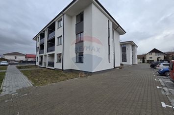 APARTAMENT 3 CAMERE DE VANZARE SELIMBAR anunturi imobiliare Sibiu